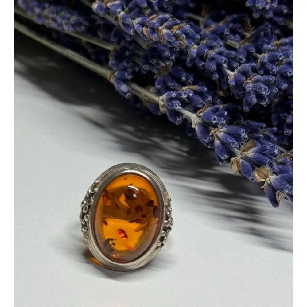 925 STERLING SILVER AMBER RING SIZE 6